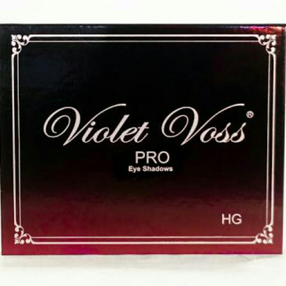 Violet Voss Holy Grail palette